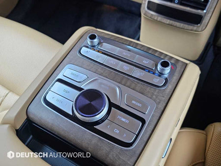 Kia K9 — photo 16