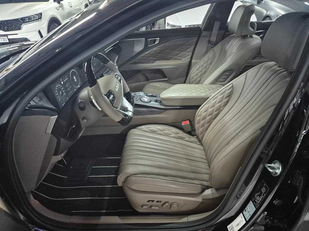 Kia K8 — photo 05