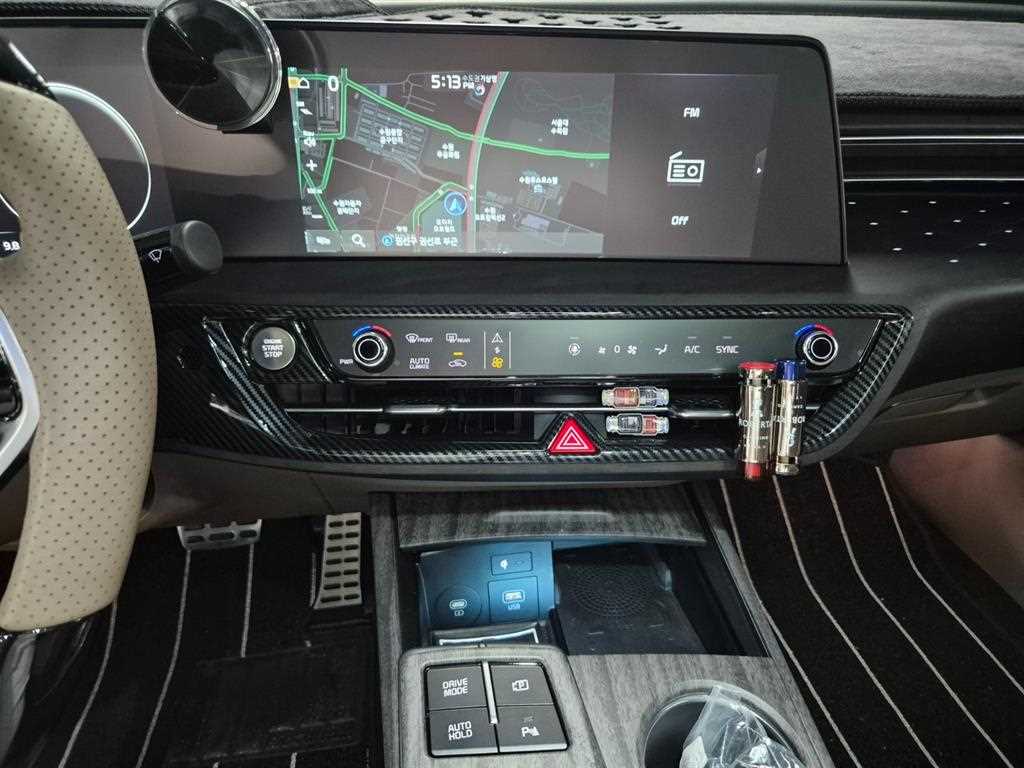 Kia K8 — photo 13