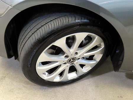 Mercedes-Benz E-Class — photo 20