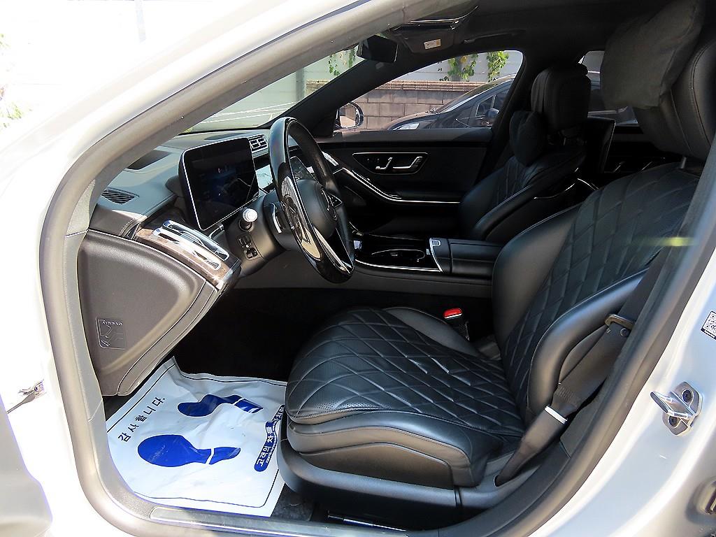 Mercedes-Benz S-Class — photo 05