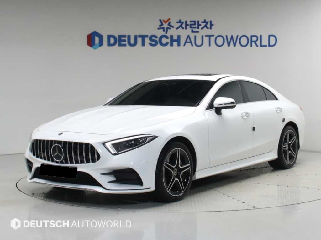 Mercedes-Benz CLS-Class — photo 01