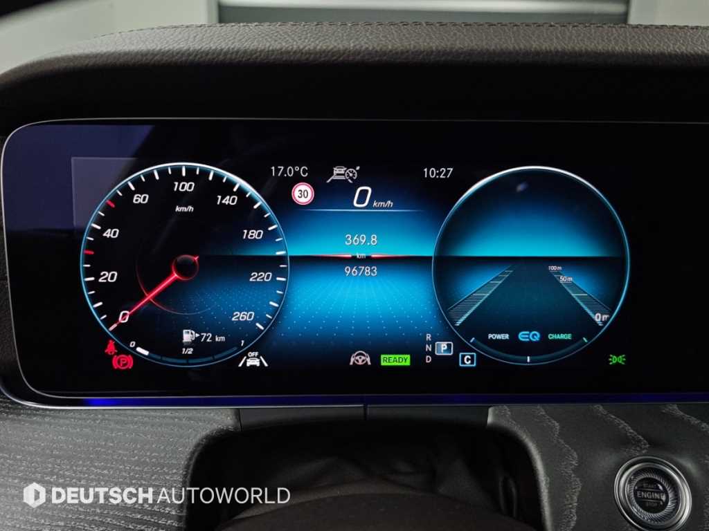 Mercedes-Benz CLS-Class — photo 08