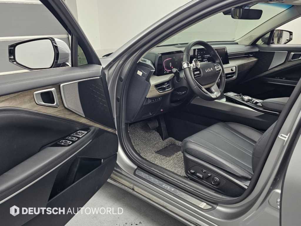 Kia K8 — photo 11
