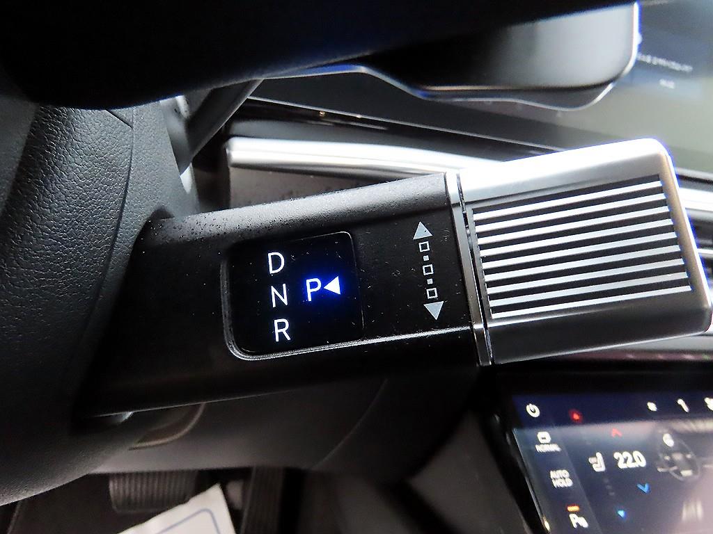 Hyundai Grandeur — photo 10