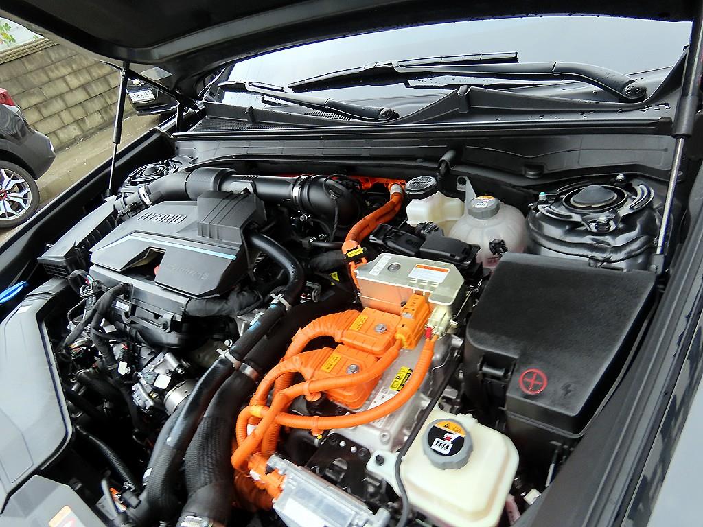 Hyundai Grandeur — photo 19