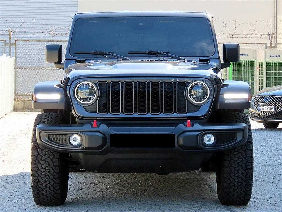 Jeep Wrangler — photo 02