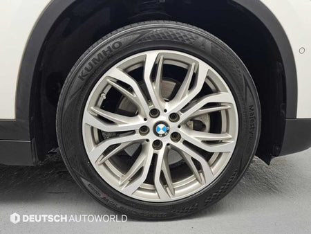 BMW X1 — photo 05