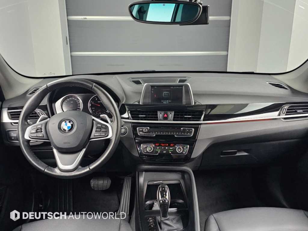BMW X1 — photo 07