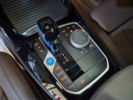 BMW iX3 — photo 11