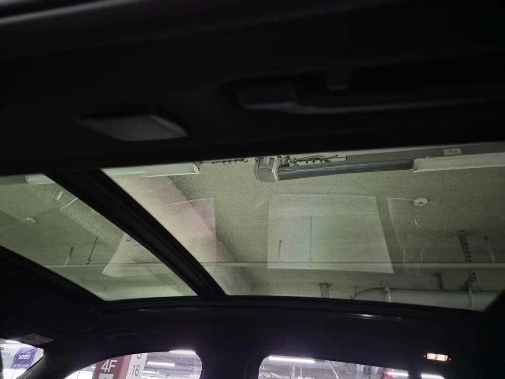 BMW iX3 — photo 15