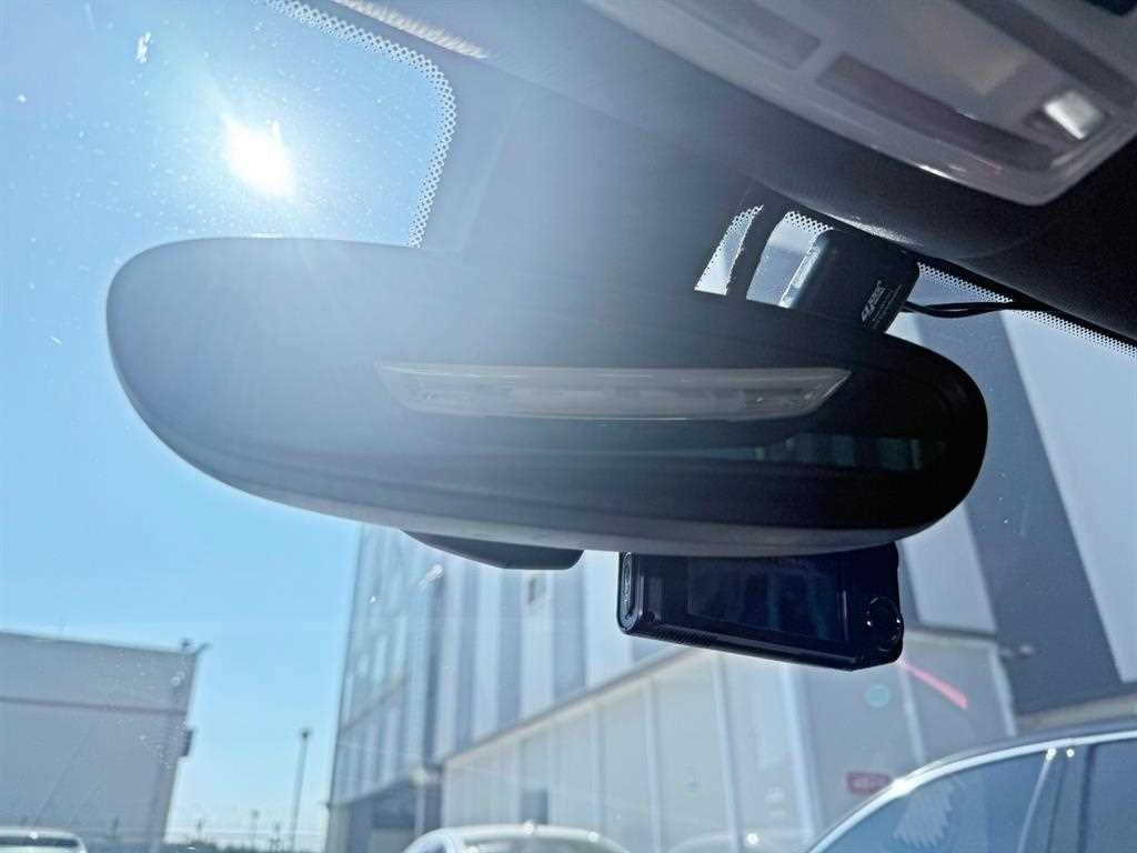 BMW 2-Series — photo 18