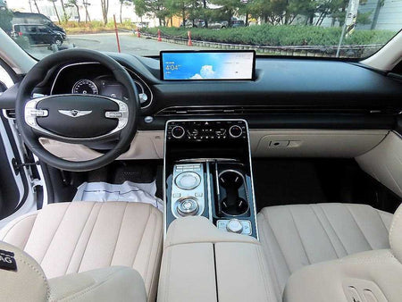 Genesis GV80 — photo 08