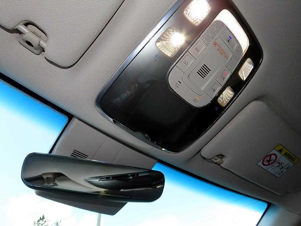 Genesis GV80 — photo 17