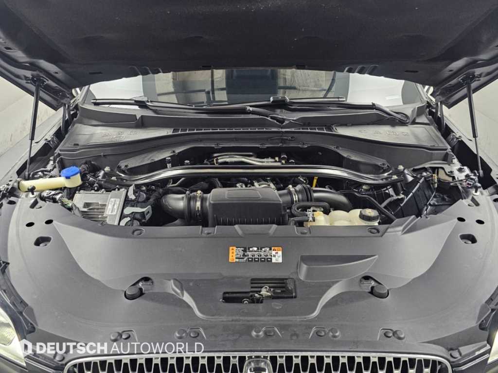 Lincoln Aviator — photo 06
