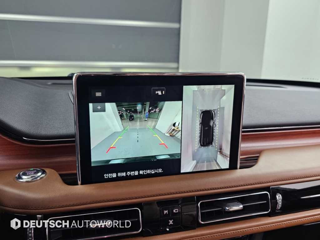 Lincoln Aviator — photo 15