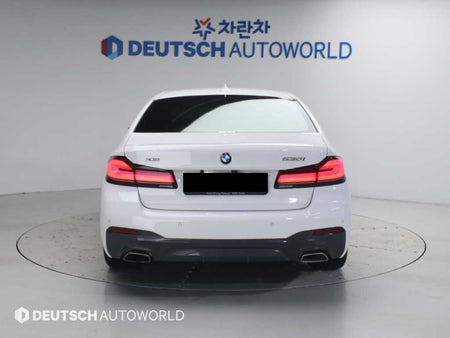 BMW 5-Series — photo 04