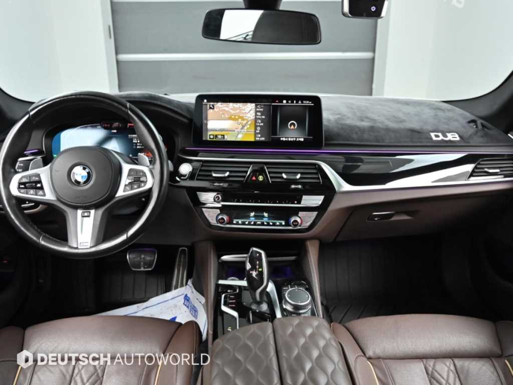 BMW 5-Series — photo 07