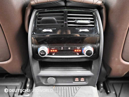BMW 5-Series — photo 16