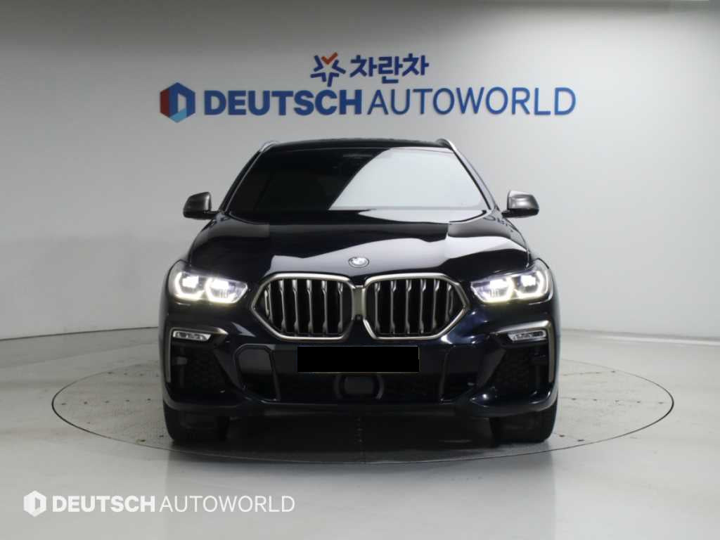 BMW X6 — photo 03