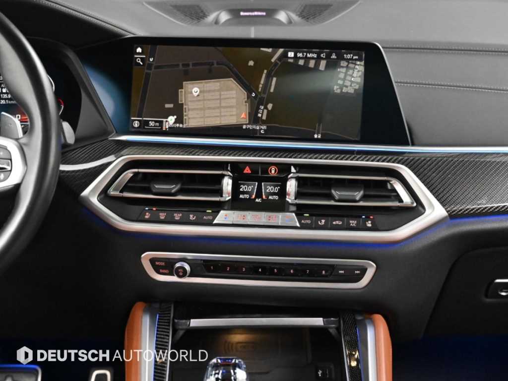 BMW X6 — photo 14