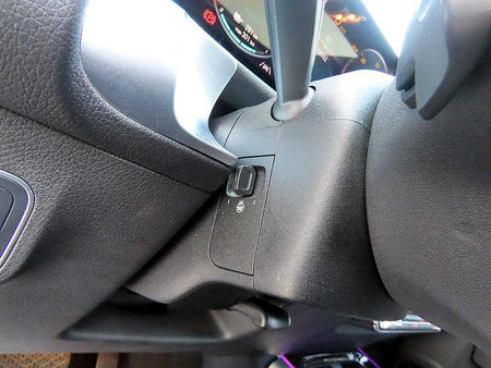 Mercedes-Benz EQB — photo 13
