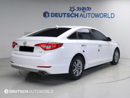 Hyundai Sonata — photo 02