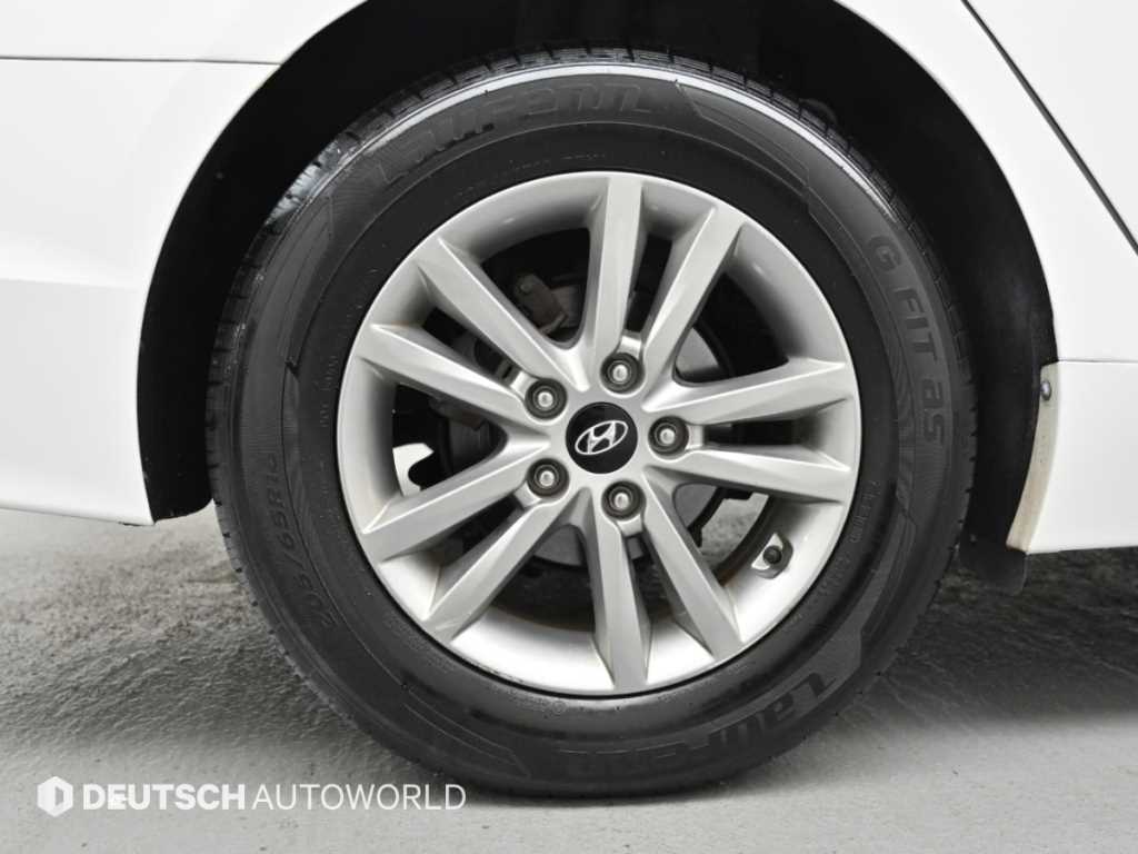 Hyundai Sonata — photo 05