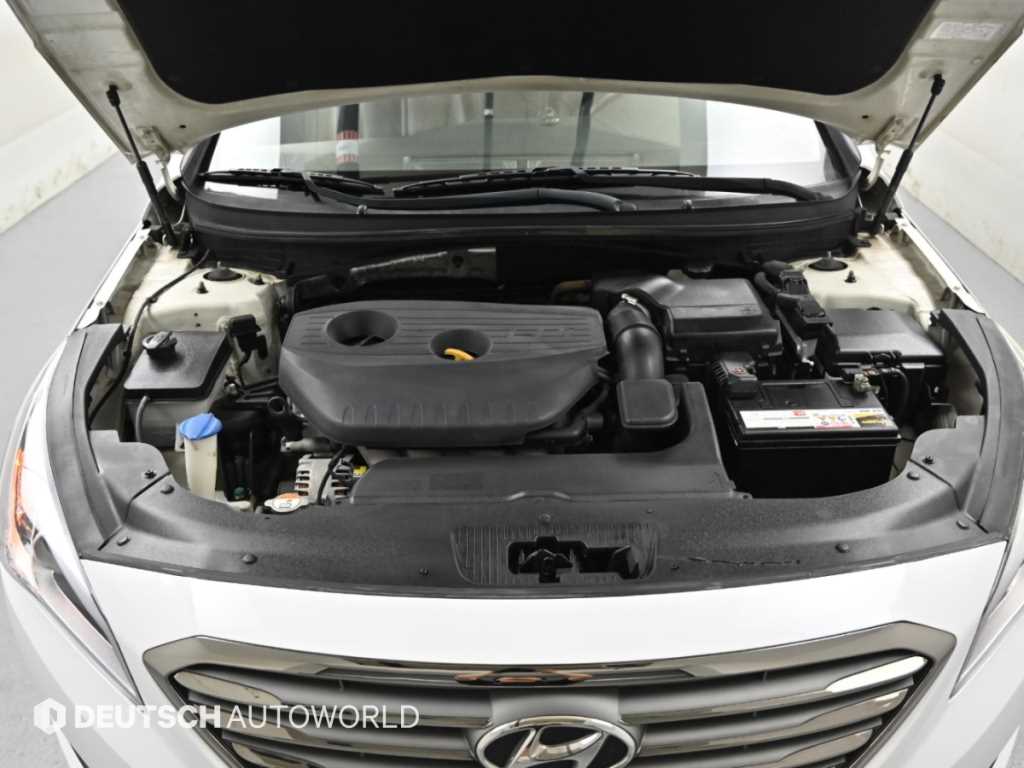 Hyundai Sonata — photo 06