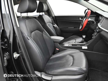 Kia K5 — photo 10