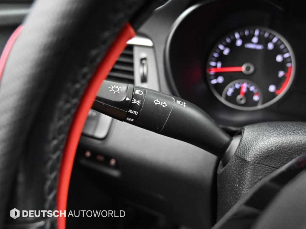 Kia K5 — photo 16