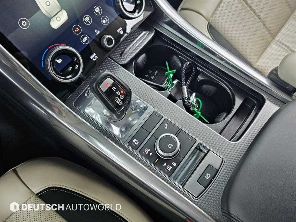 Land Rover Range Rover Sport — photo 09