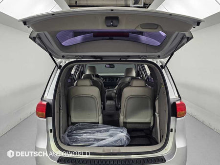 Kia Carnival — photo 19