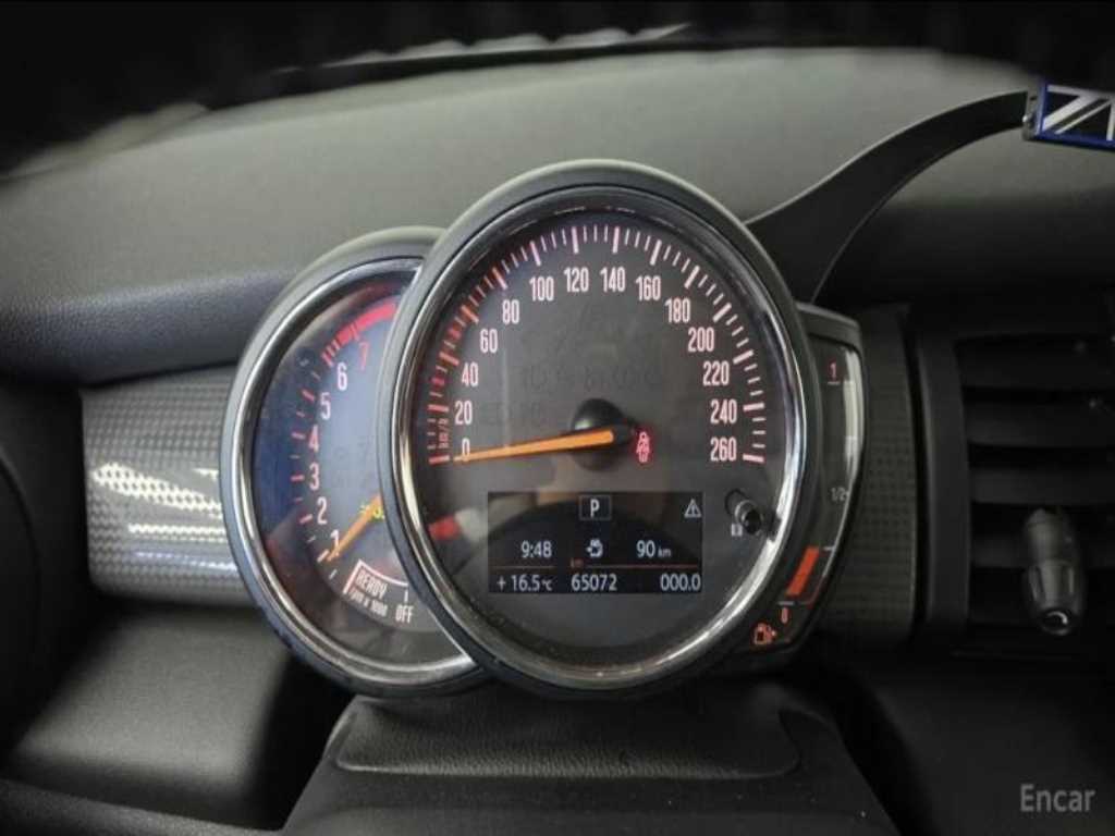 Mini Cooper — photo 06