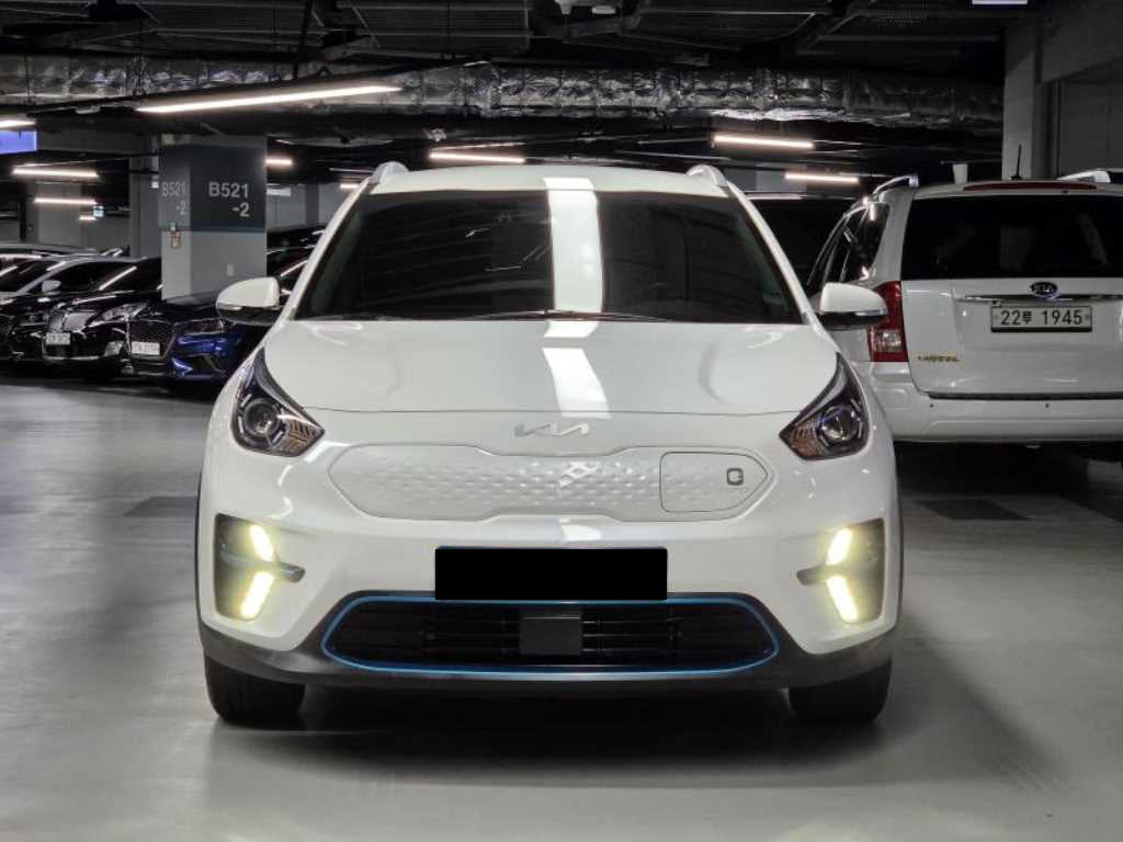 Kia Niro — photo 05