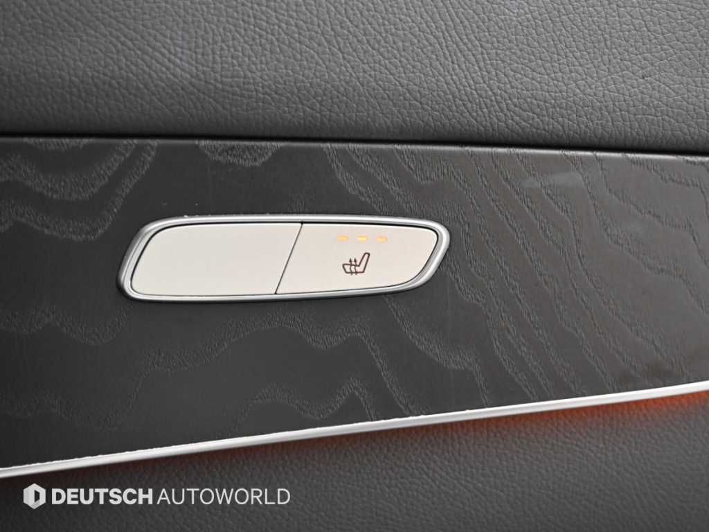 Mercedes-Benz GLC-Class — photo 16