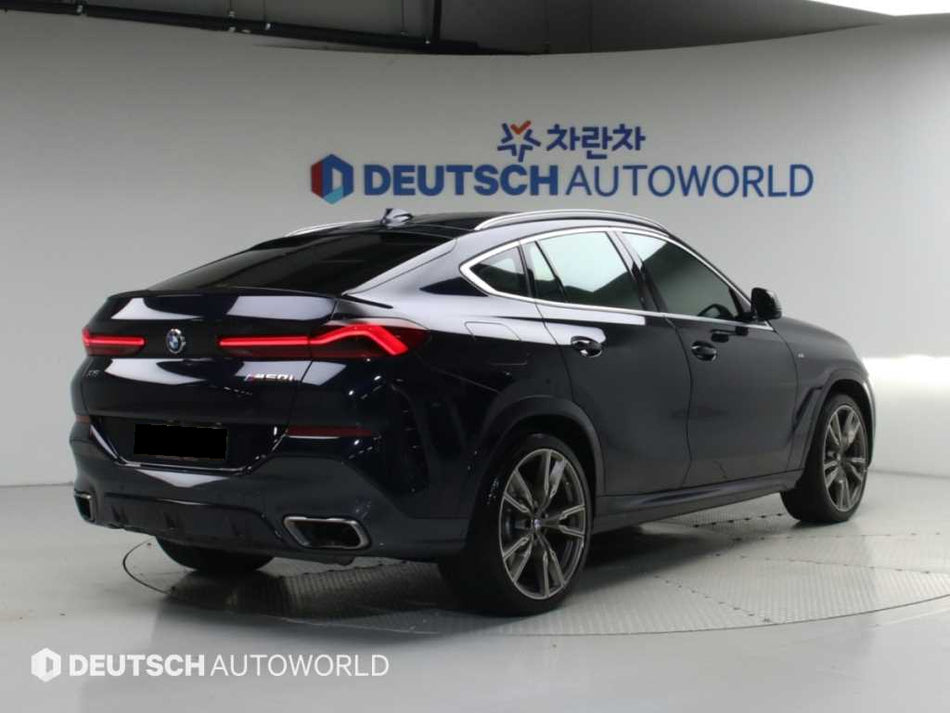 BMW X6 — photo 02