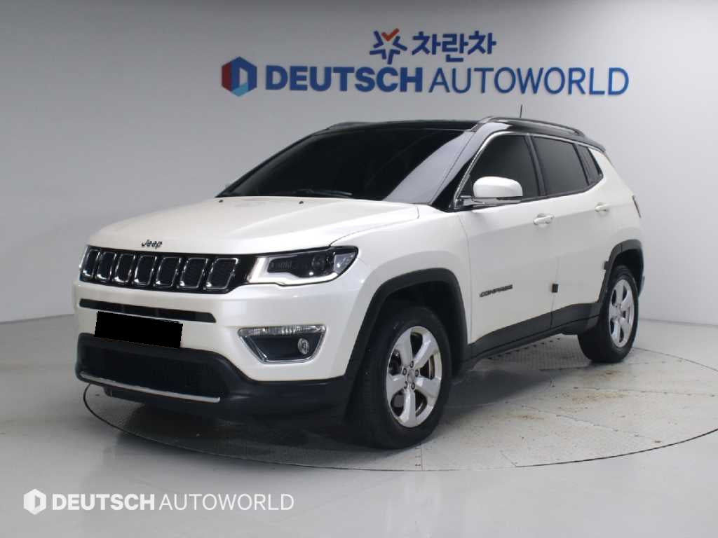 Jeep Compass — photo 01