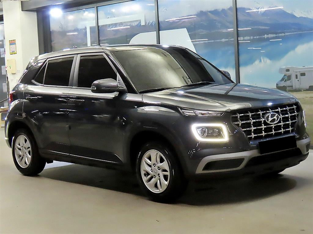 Hyundai Venue — photo 01