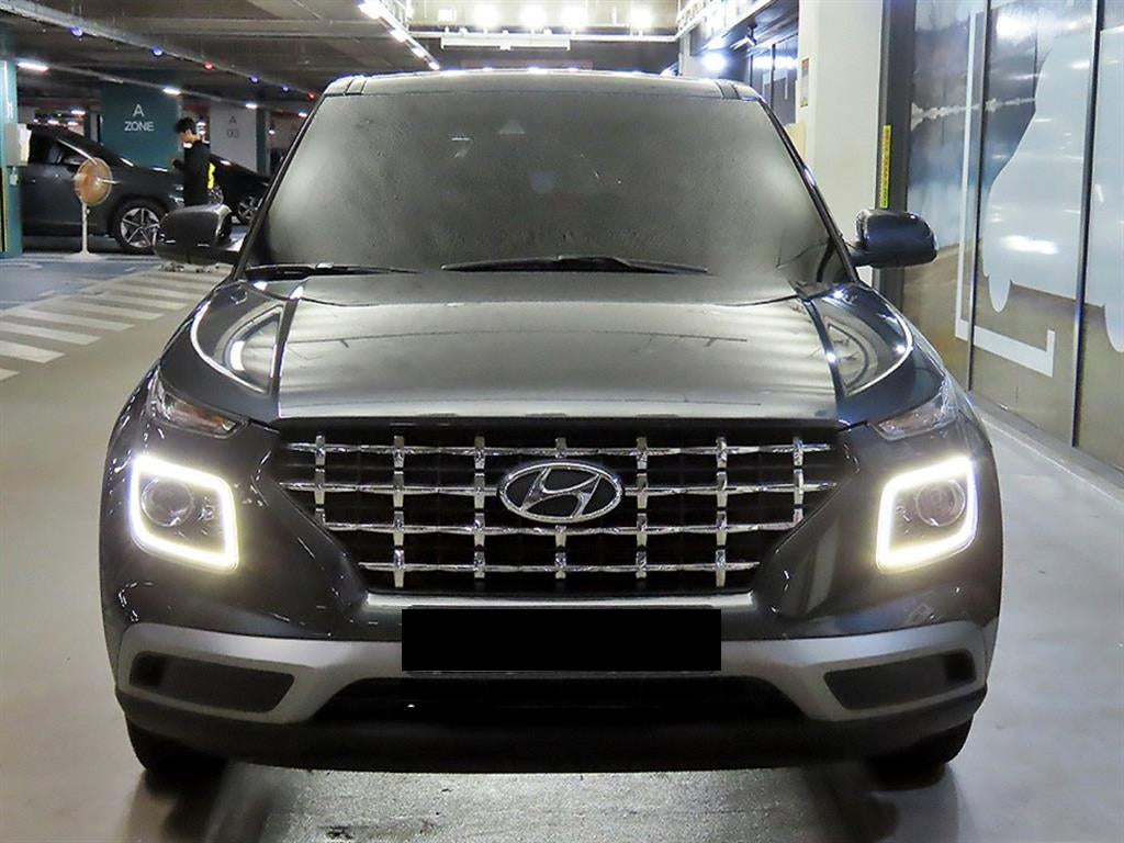 Hyundai Venue — photo 02