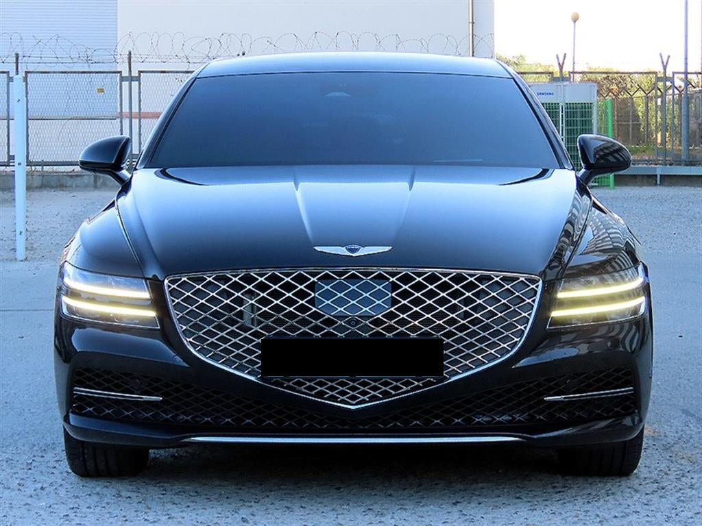 Genesis G80 — photo 01