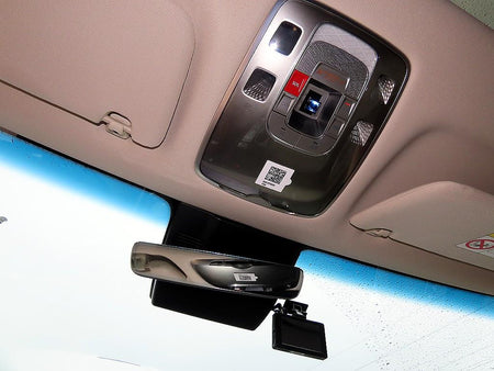 Genesis GV70 — photo 14