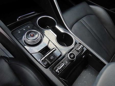 Kia K5 — photo 10