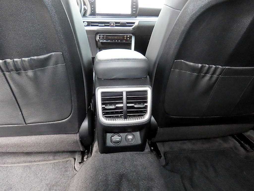 Kia K5 — photo 17
