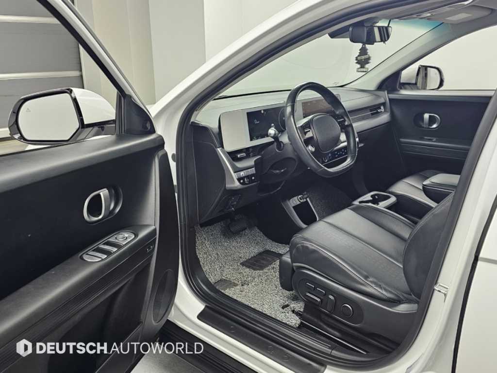 Hyundai Ioniq5 — photo 11