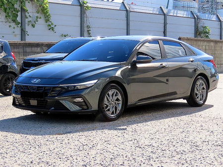 Hyundai Avante — photo 02