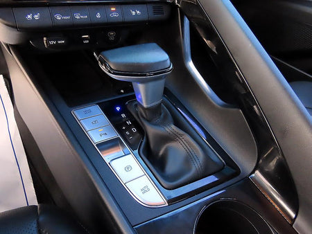 Hyundai Avante — photo 10