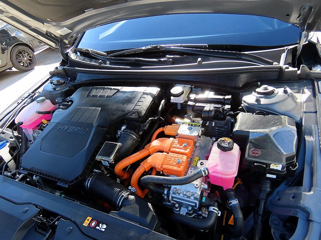 Hyundai Avante — photo 19