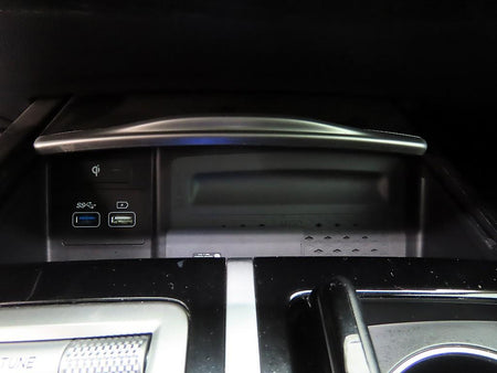 Genesis G80 — photo 16