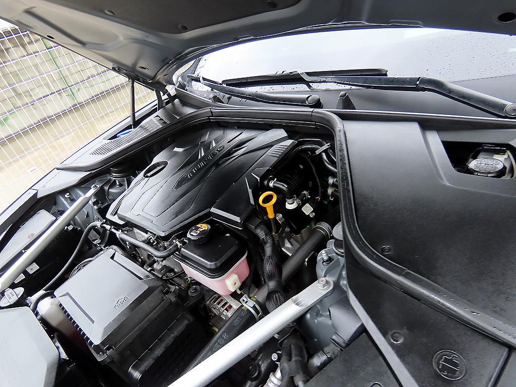 Genesis G80 — photo 19